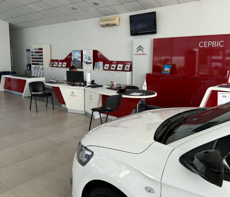 Приймальна зона в автосалоні Citroën «Автолідер» у Хмельницькому